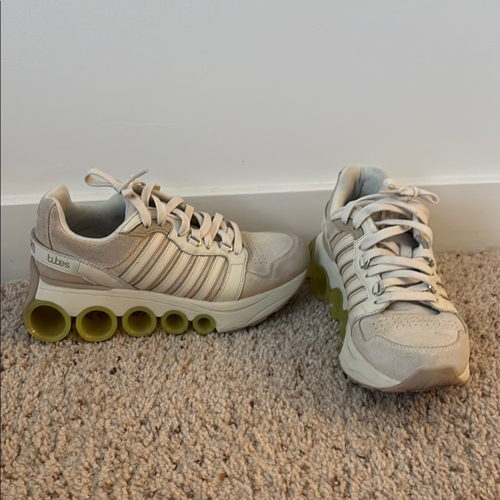 Women's k-Swiss Cream Sneakers and lime green tubes platform